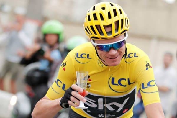 Chris Froome Asks Fans to Let Him Concentrate on Cycling - Sports of the Day
